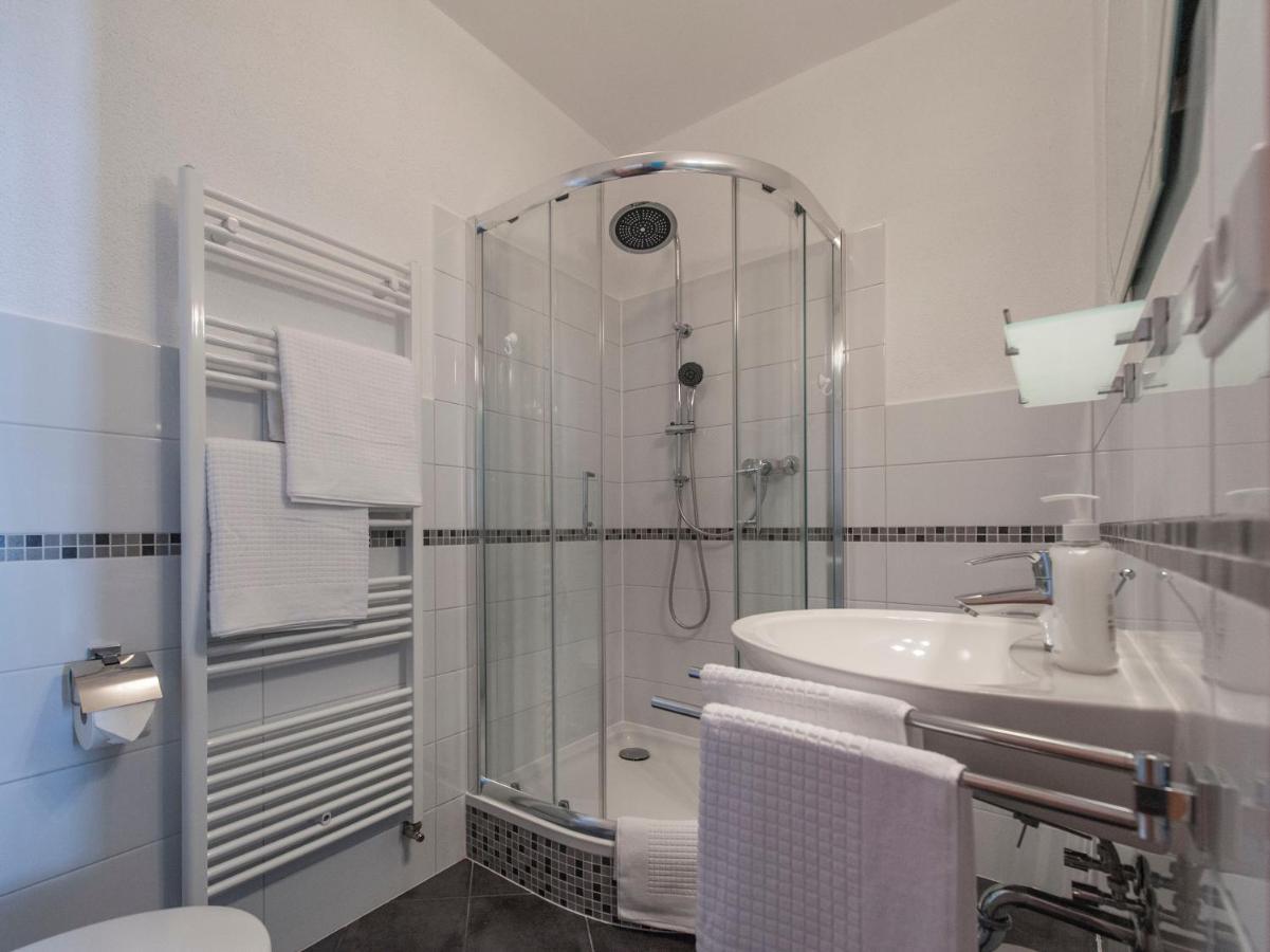 B&B Mediterran Nassau Екстериор снимка
